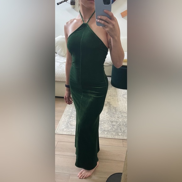 NWT! Reformation Breanna Halter Dress /Open Back Emerald Green - Picture 3 of 5